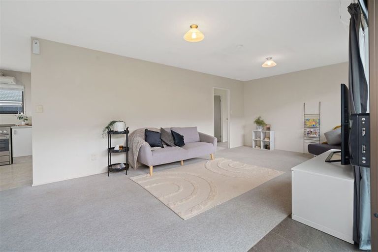 Photo of property in 1/44 Wilson Street, Islington, Christchurch, 8042