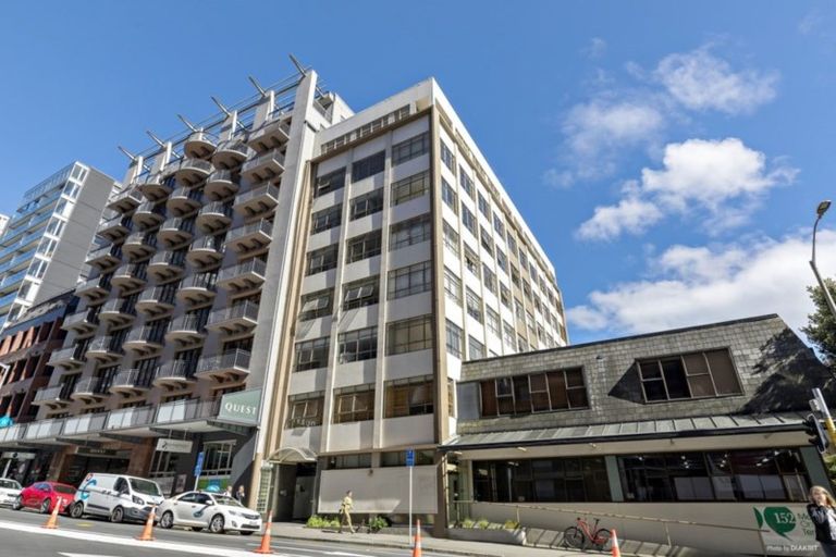 Photo of property in Hume House, 4/152 The Terrace, Wellington Central, Wellington, 6011