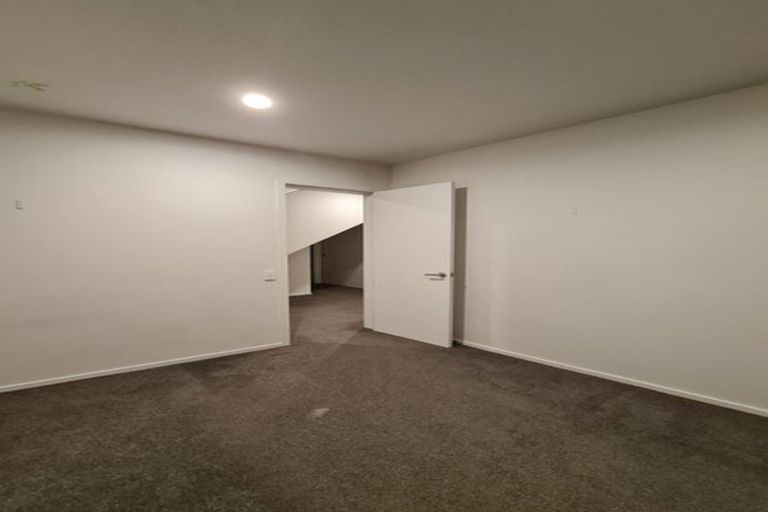 Photo of property in 22c Mandalay Terrace, Khandallah, Wellington, 6035