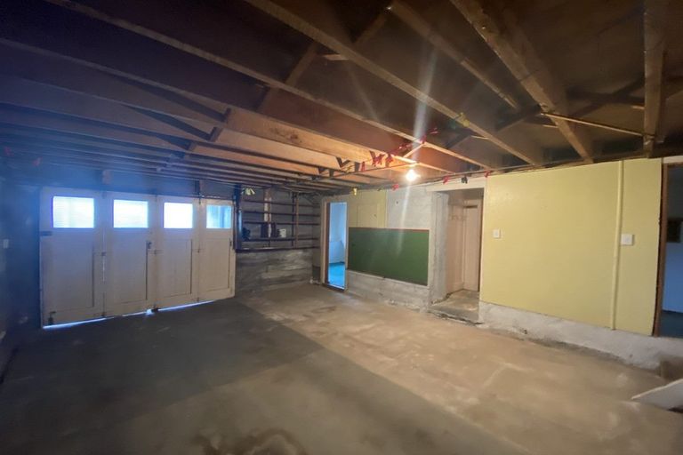 Photo of property in 75 Mould Street, Waitara, 4320