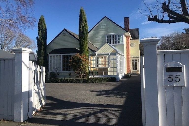 Photo of property in 55 Straven Road, Riccarton, Christchurch, 8011