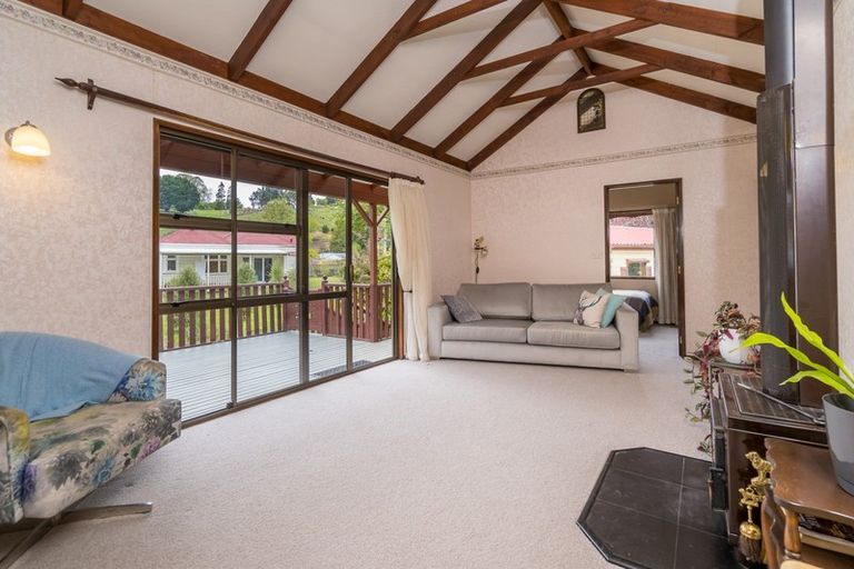 Photo of property in 17 Lismore Street, Lawrence, 9532