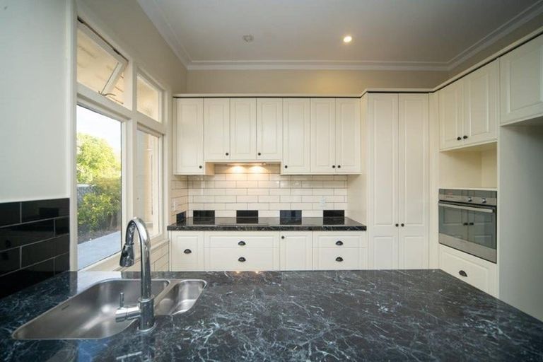 Photo of property in 19 Alan Street, Palmerston North, 4414
