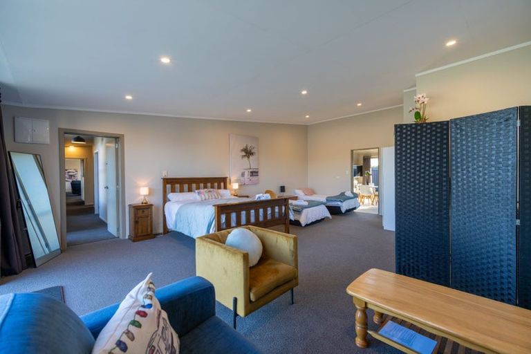 Photo of property in 21 Pop Andrew Drive, Te Anau, 9600