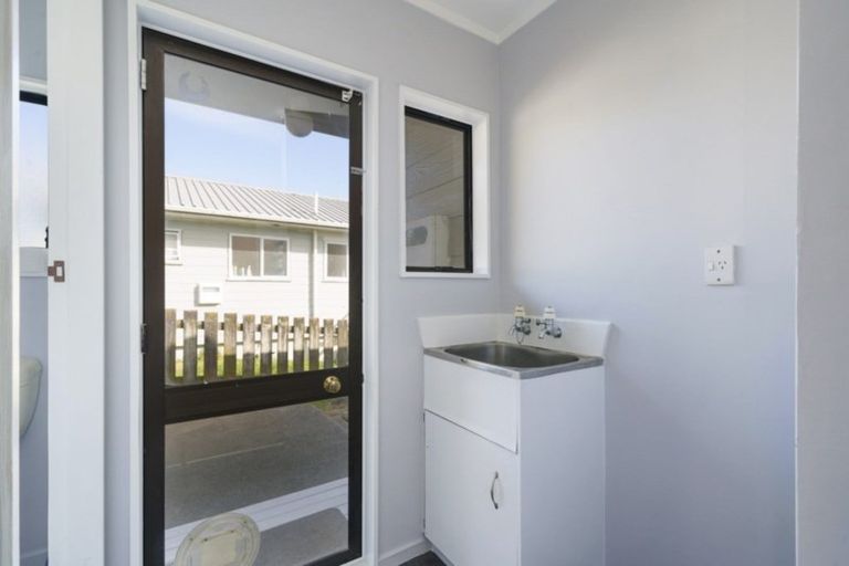 Photo of property in 30 Pitoitoi Street, Otaihanga, Paraparaumu, 5036