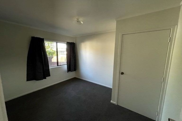 Photo of property in 1/30 Burundi Avenue, Clendon Park, Auckland, 2103