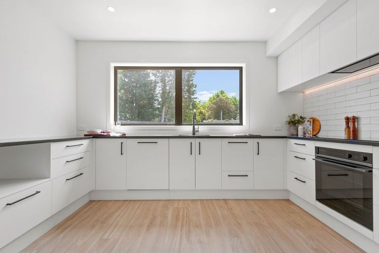 Photo of property in 30 Georgina Street, Marshland, Christchurch, 8083