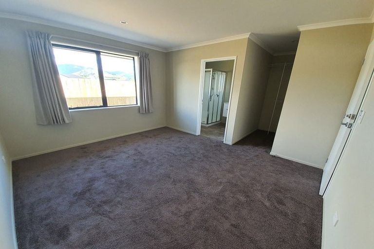 Photo of property in 17 Headley Drive, Lower Shotover, Queenstown, 9304