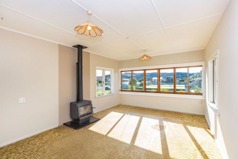 Photo of property in 29 Wallis Street, Raglan, 3225