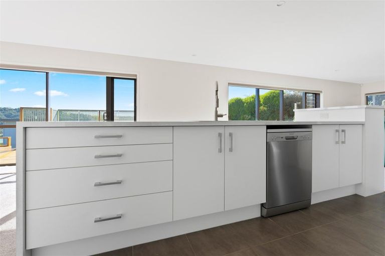 Photo of property in 5 Waterview Place, Haruru, 0204