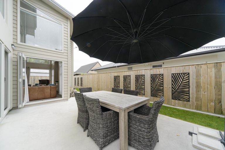 Photo of property in 10a Rangitane Street, Palmerston North, 4414