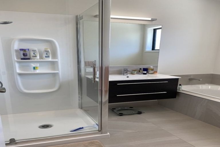 Photo of property in 7 Benmore Place, Poraiti, Napier, 4112