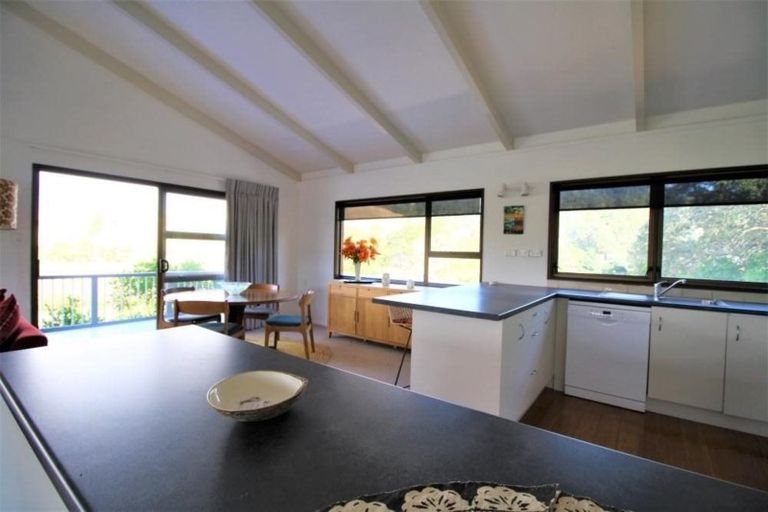 Photo of property in 49 Fishermans Bend, Whiritoa, Whangamata, 3691