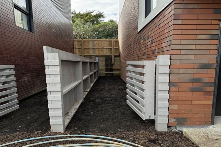 Photo of property in 16 Te Puketoka Lane, Mangere, Auckland, 2022