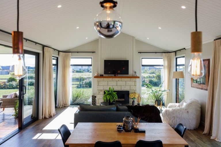 Photo of property in 24 Baxter Michael Crescent, Cambridge, 3434