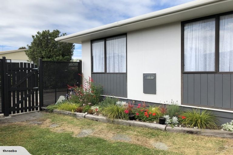 Photo of property in 12a Doncaster Drive, Papamoa Beach, Papamoa, 3118