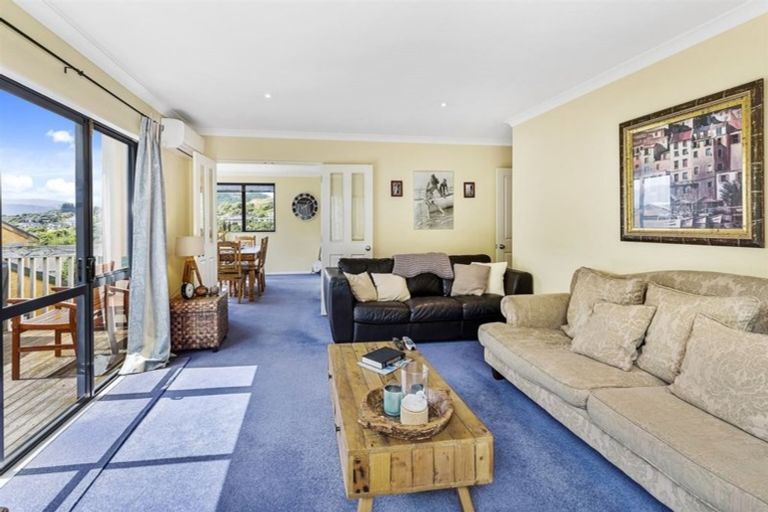 Photo of property in 16a Latitude Close, Whitby, Porirua, 5024
