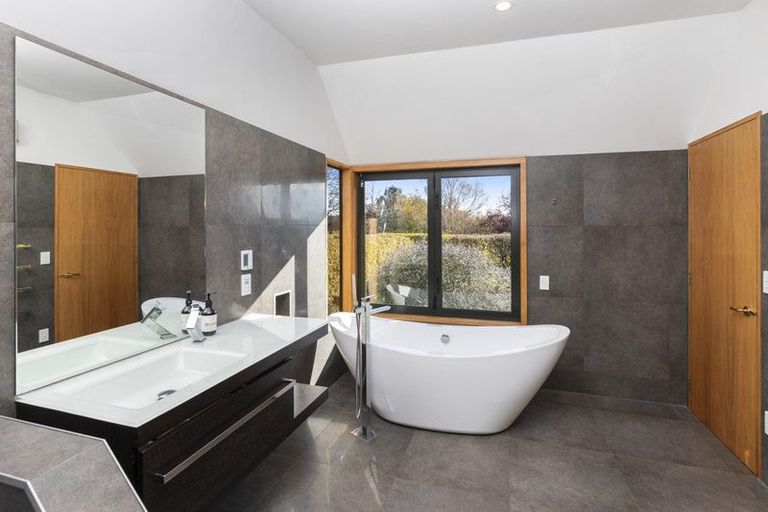 Photo of property in 1499 Tram Road, Swannanoa, Rangiora, 7475