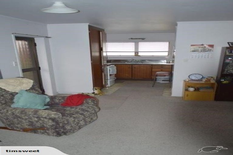 Photo of property in 3/178 Centreway Road, Orewa, 0931