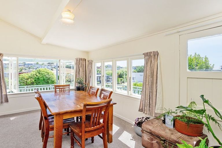 Photo of property in 3 Morton Street, Tuatapere, 9620