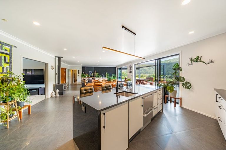 Photo of property in 227 Marchant Road, Kaitoke, Upper Hutt, 5018