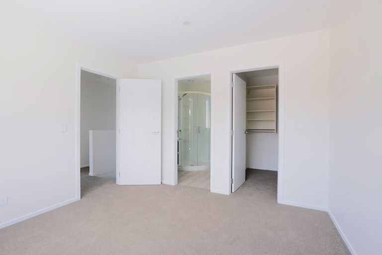 Photo of property in 272 Fergusson Drive, Heretaunga, Upper Hutt, 5018