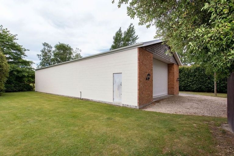 Photo of property in 518 Pound Road, Yaldhurst, Christchurch, 7676