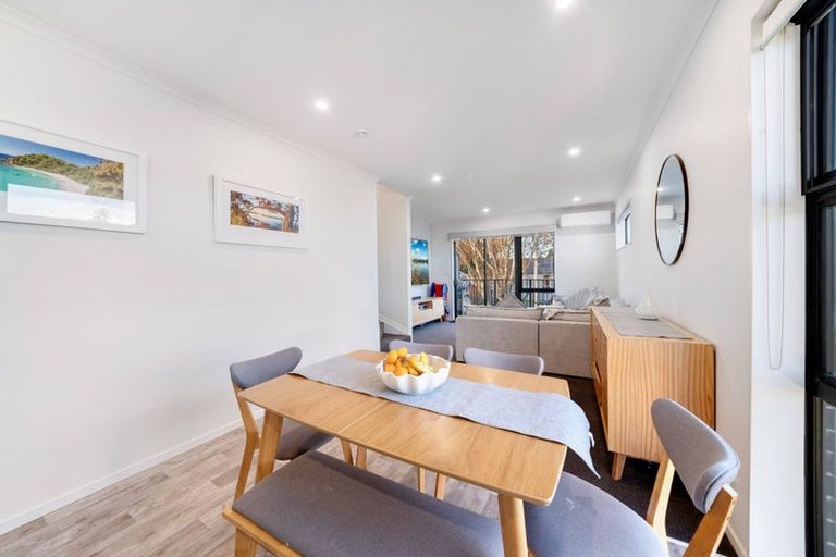 Photo of property in 3/16 Russell Road, Manurewa, Auckland, 2102