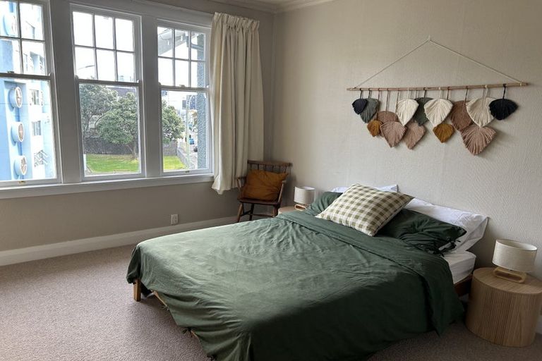 Photo of property in Pukehinau Flats, 4/1 Brooklyn Road, Mount Cook, Wellington, 6011