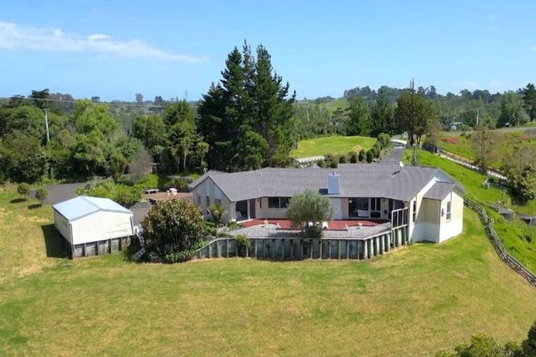 Photo of property in 59 Spur Road, Stillwater, Silverdale, 0993