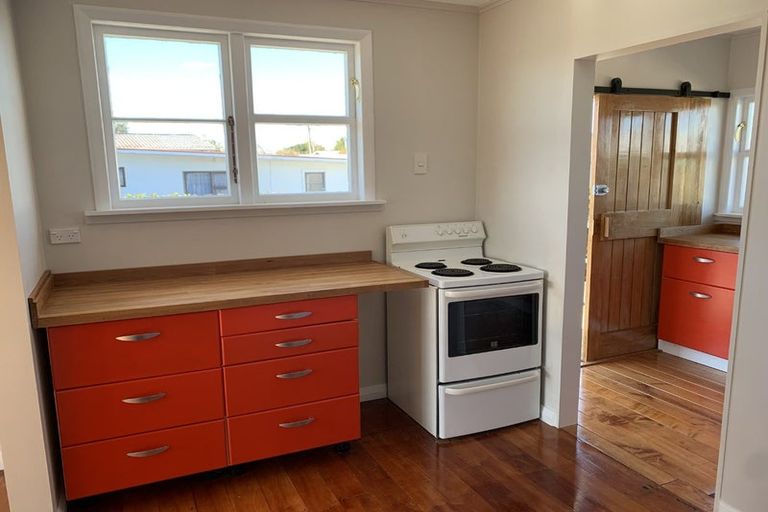 Photo of property in 25 Flower Street, Bulls, 4818