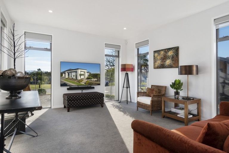 Photo of property in 5e Tui Glen, Omokoroa, 3114