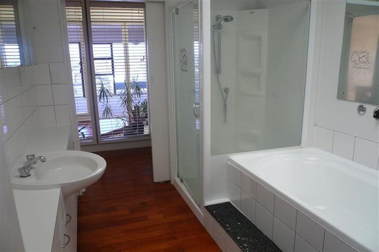 Photo of property in 16a Oban Road, Browns Bay, Auckland, 0630
