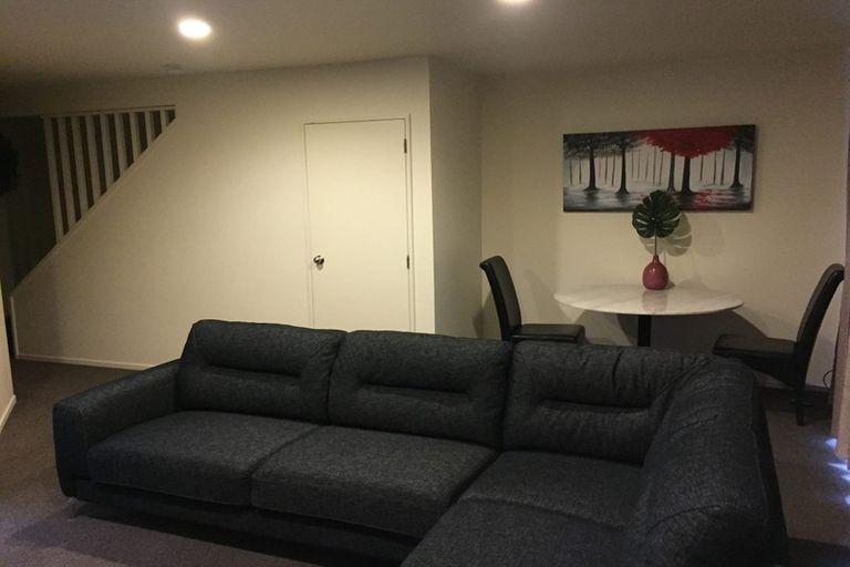 Photo of property in 135d Triangle Road, Massey, Auckland, 0614