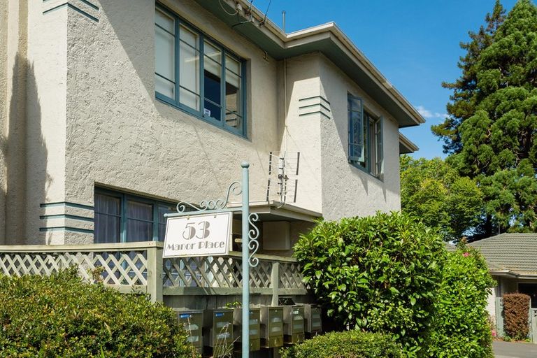 Photo of property in 53 Manor Place, Dunedin Central, Dunedin, 9016