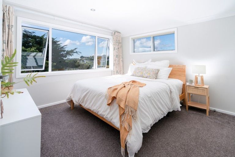Photo of property in 147 Helston Road, Paparangi, Wellington, 6037