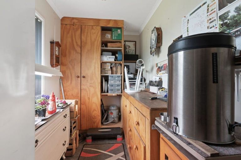 Photo of property in 40 Armstrong Avenue, Carterton, 5713