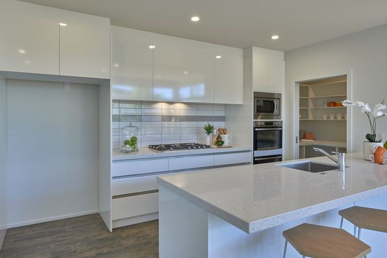 Photo of property in 9 Summerhays Street, Terrace End, Palmerston North, 4410