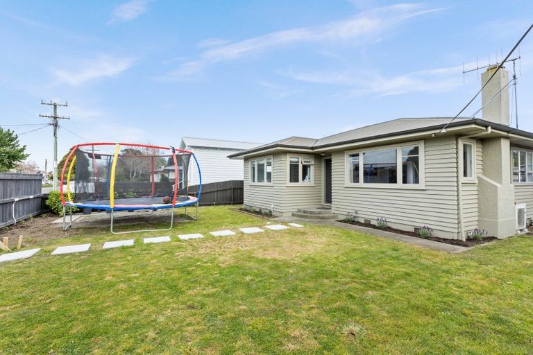 Photo of property in 33 Ferry Road, Clive, 4102