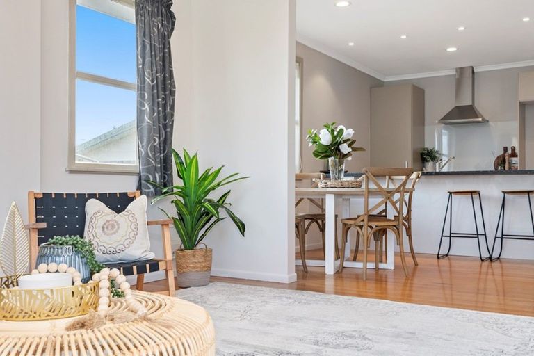 Photo of property in 49a Crane Street, Mount Maunganui, 3116