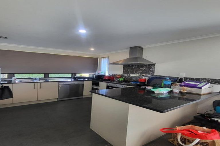 Photo of property in 33 Tarapiroe Avenue, Takanini, 2112