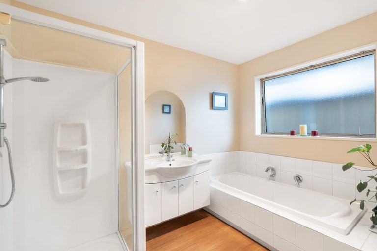 Photo of property in 30 Titirangi Crescent, Parklands, Christchurch, 8083