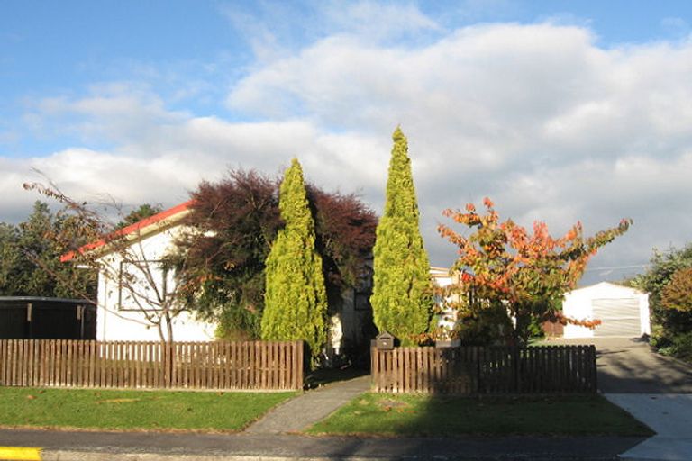 Photo of property in 8 Gabriel Street, Raumati Beach, Paraparaumu, 5032