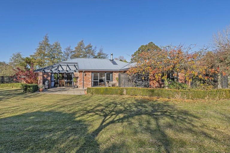 Photo of property in 12 Dawn Place, Kirwee, Darfield, 7571