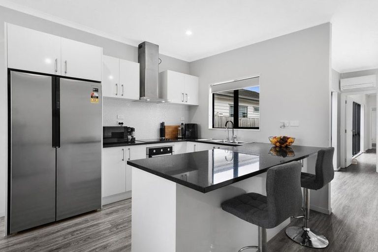 Photo of property in 5 Whakapono Road, Pukekohe, 2120