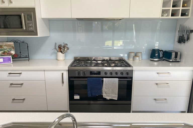 Photo of property in 11 Ethereal Crescent, Mount Pisa, Cromwell, 9383