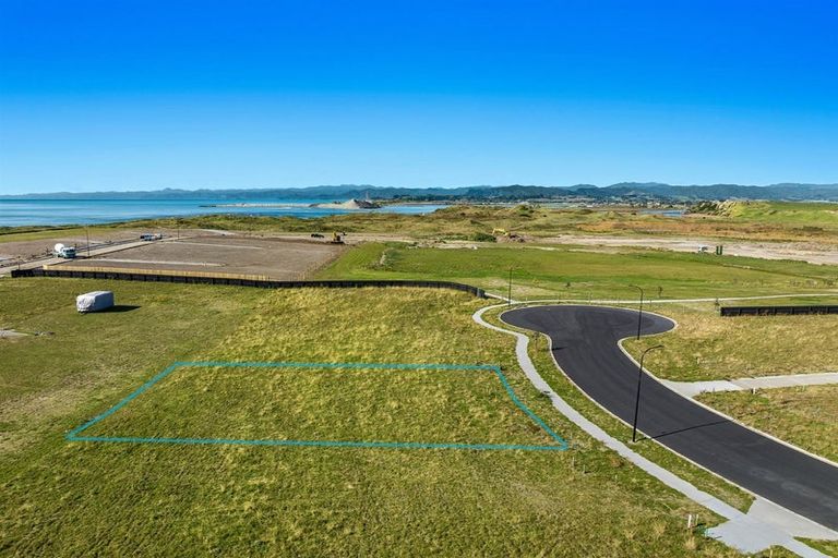 Photo of property in 15 Pakihikura Key, Waiotahe, Opotiki, 3198