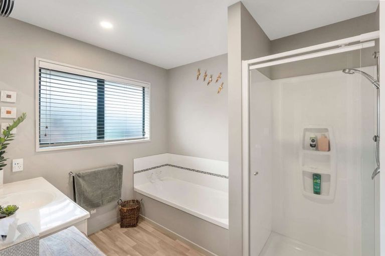 Photo of property in 17 Empress Place, Halswell, Christchurch, 8025