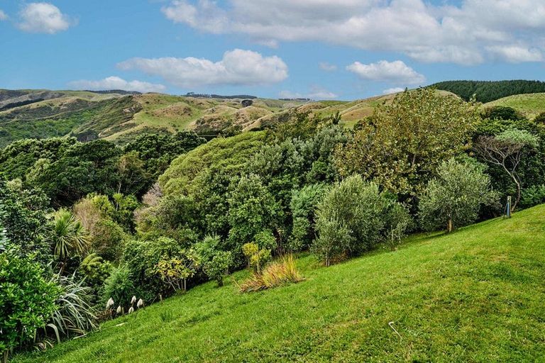 Photo of property in 97f Muri Road, Pukerua Bay, 5026