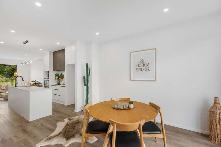 Photo of property in 5 Purapura Lane, Kumeu, 0810